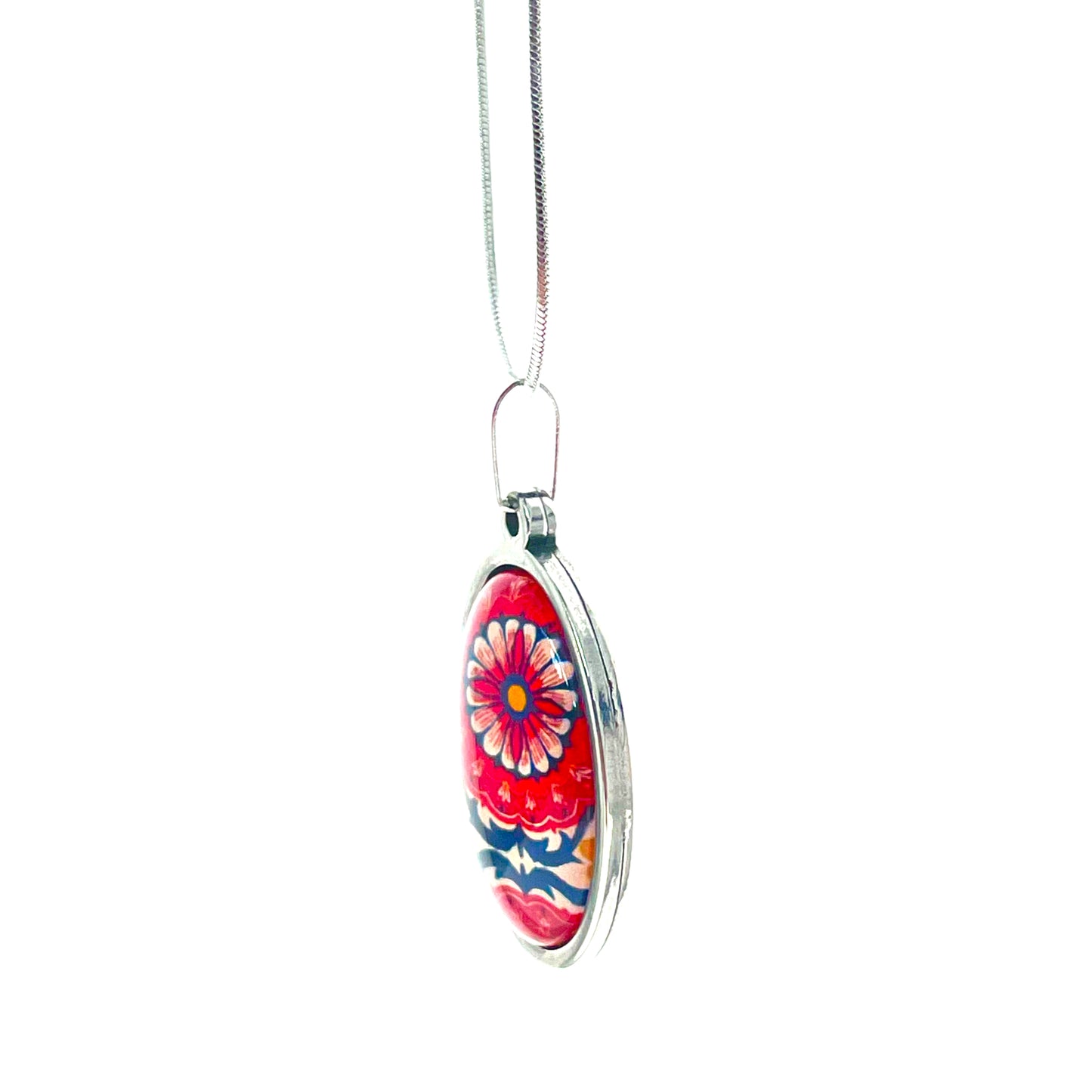 Red Wildflower Oval Necklace